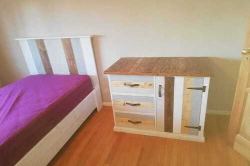pallet single bedroom set